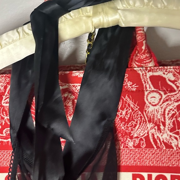 🖤 Hanky Panky After Midnight Black lace bralette with ribbon tie - Picture 11 of 16